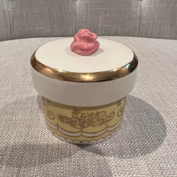 Disney Beauty and the Beast Trinket Box - Picture 1 of 5